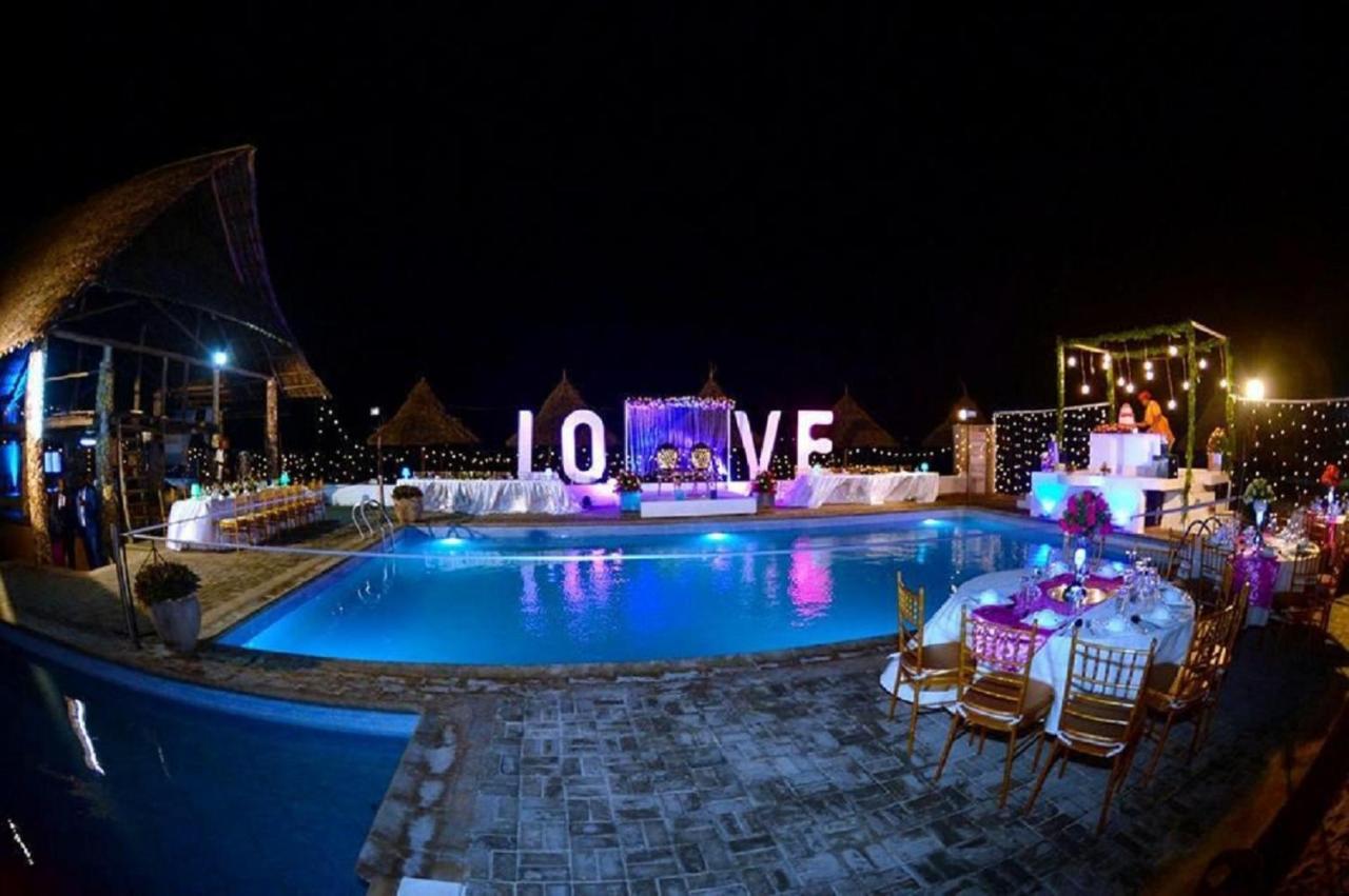 Serene Beach Resort Dar es Salaam Exterior photo